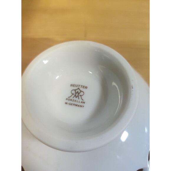 Lot Of 2 Vtg REUTTER PORCELAIN Christmas Santa HOLIDAY BOWL W/ PIERCED RIM - Picture 7 of 9